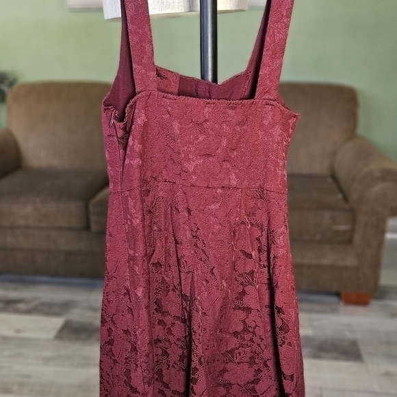 Sz 2 Urban Outfitters maroon dress - Picture 4 of 4